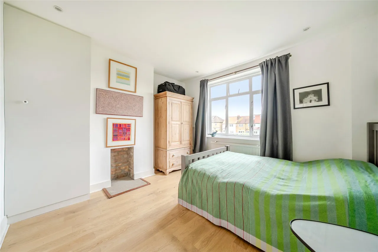 Thornhill Road, Surbiton, KT6, photo 8