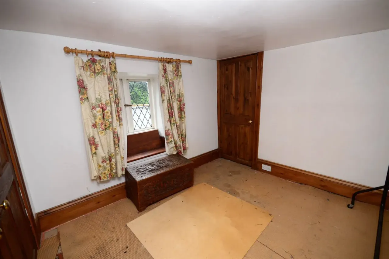 White Cottages, Monkton Village, NE32, photo 21