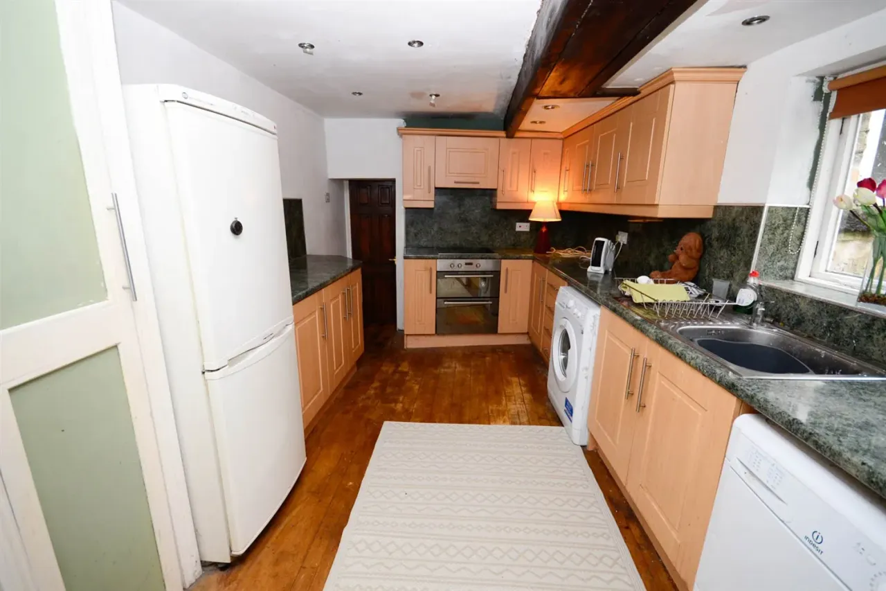 White Cottages, Monkton Village, NE32, photo 18