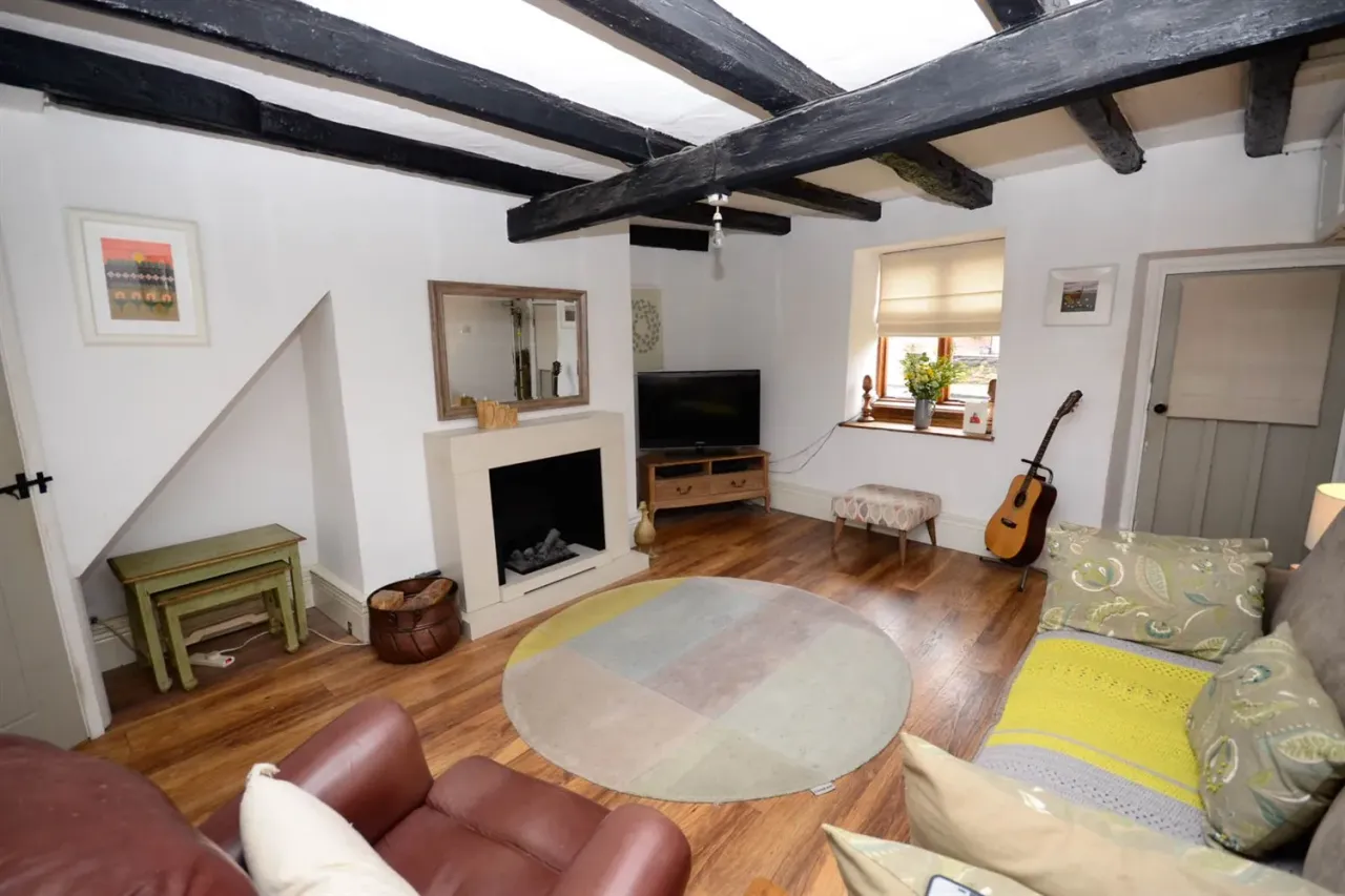 White Cottages, Monkton Village, NE32, photo 5