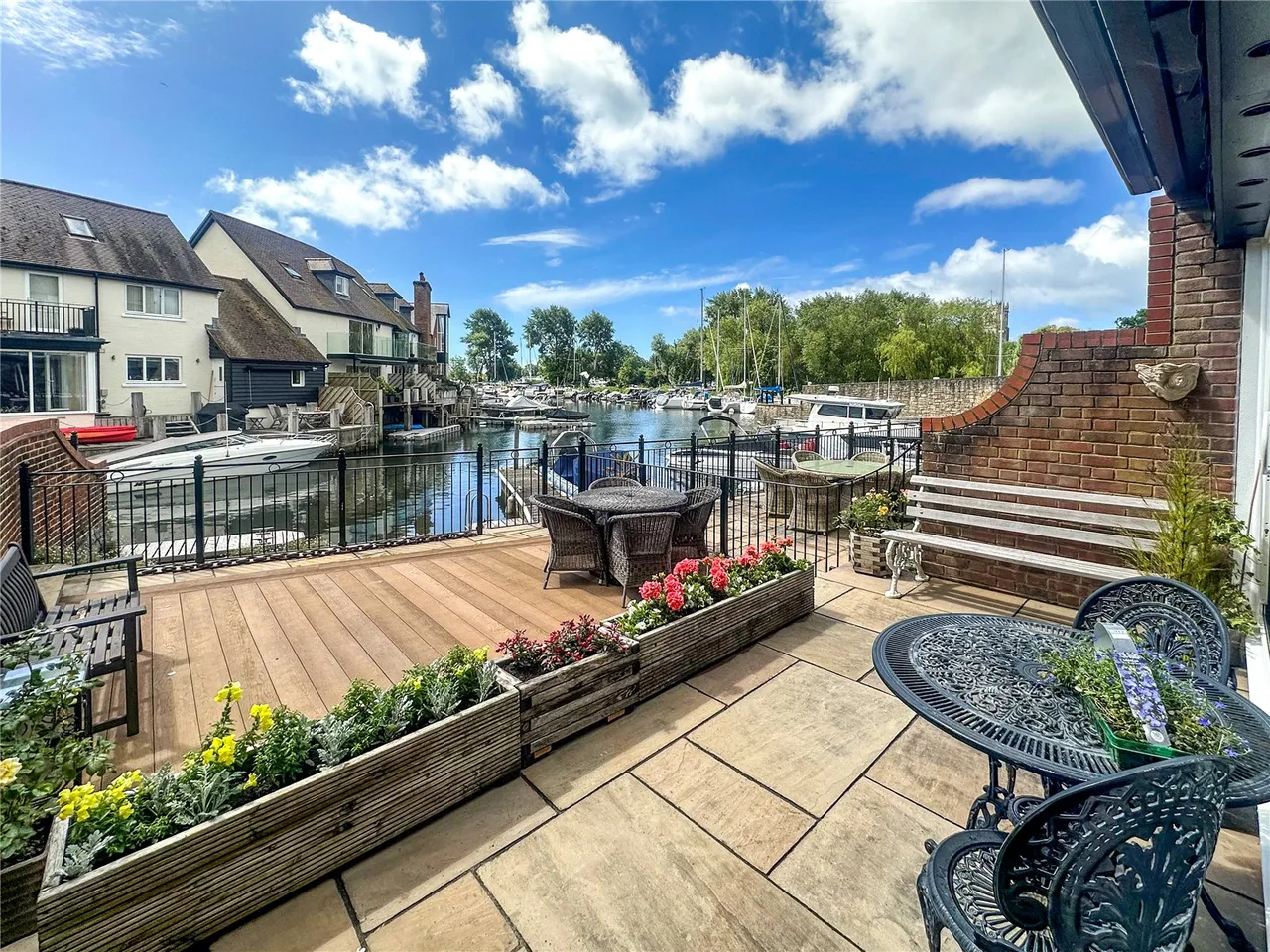 4 bed house for sale, Bridge Street, Christchurch, BH23