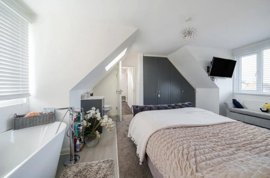 Glebe Road, Old Windsor, SL4, photo 15