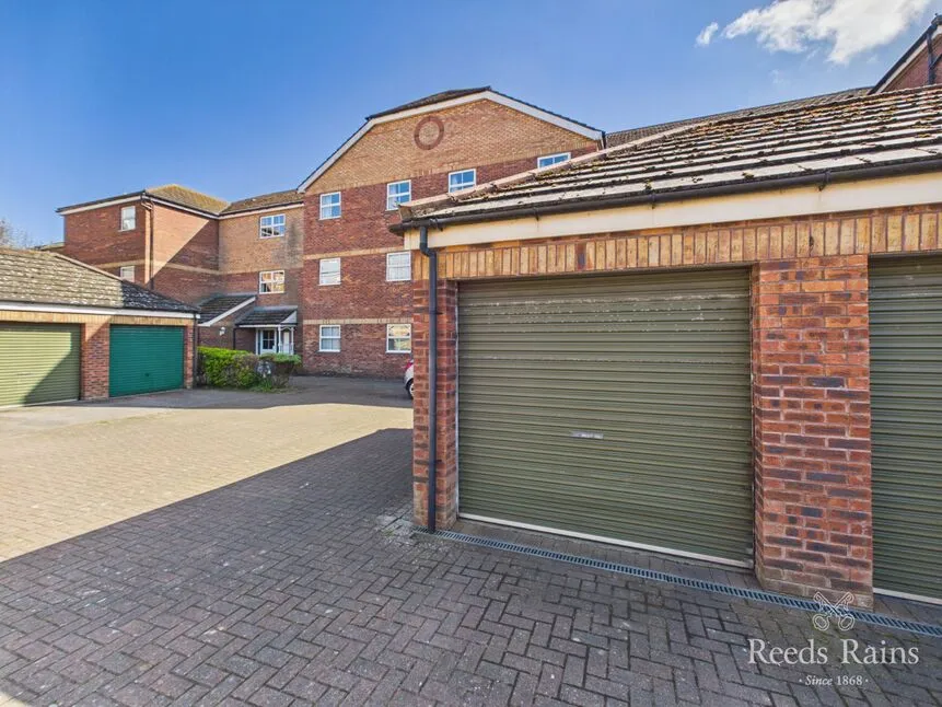 Mariners Court, West Street, Bridlington, YO15, photo 12