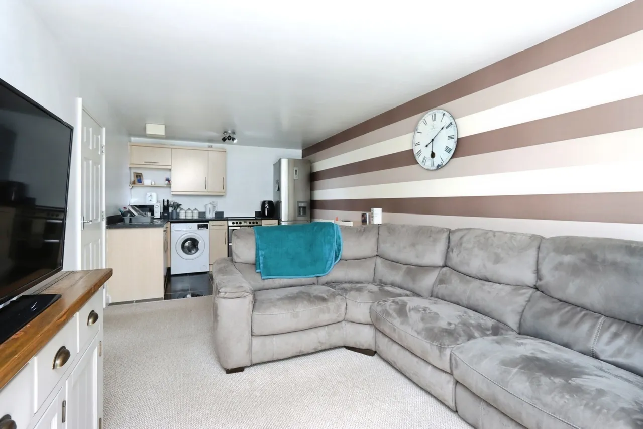 Queen Mary Rise, Sheffield, South Yorkshire, S2, photo 10