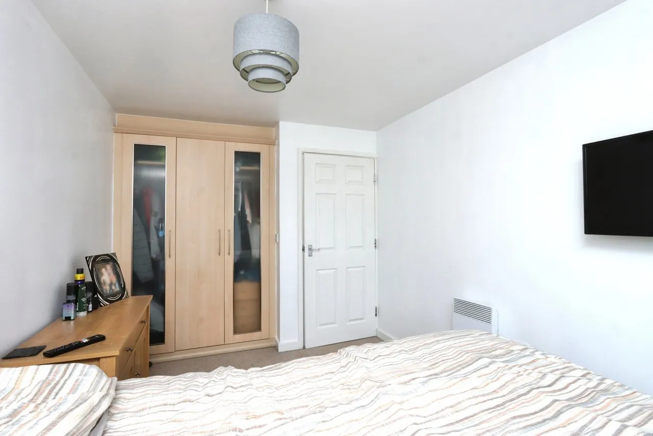 Queen Mary Rise, Sheffield, South Yorkshire, S2, photo 14