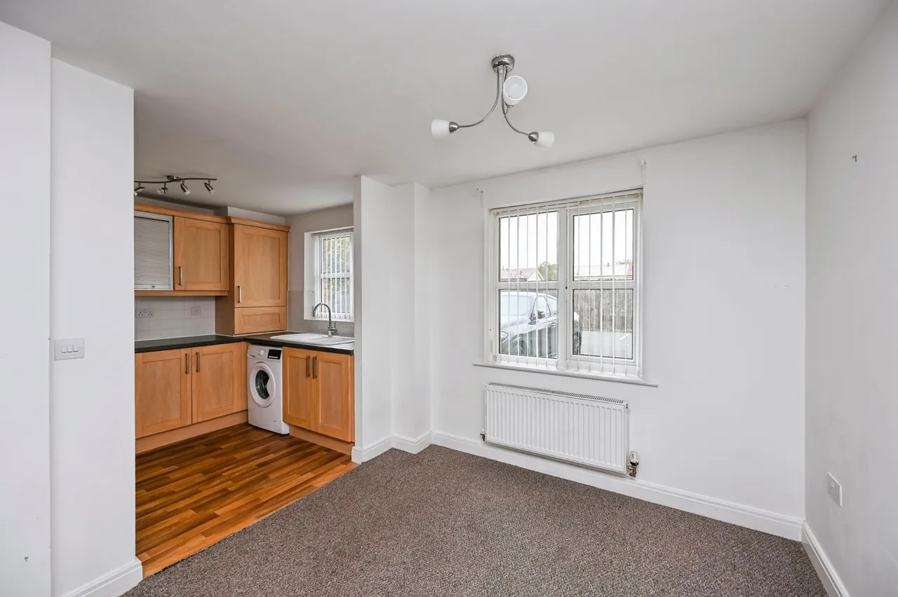 Brigadier Drive, Liverpool, L12, photo 5
