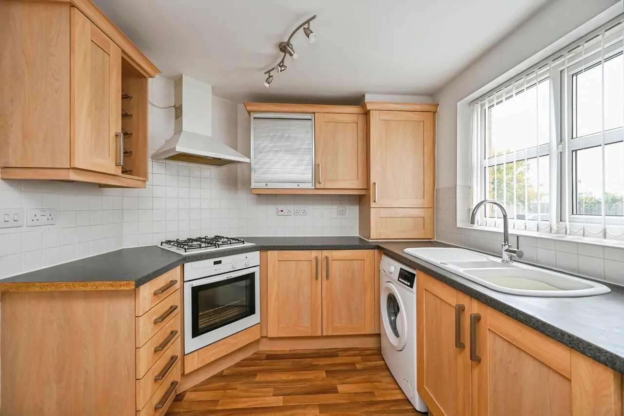 Brigadier Drive, Liverpool, L12, photo 4