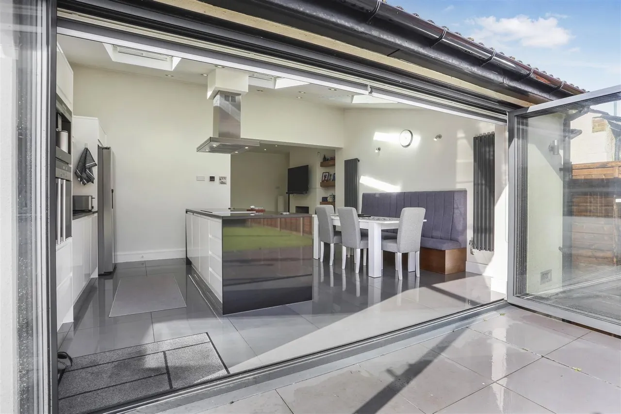 Seymour Road, Carshalton, SM5, photo 13