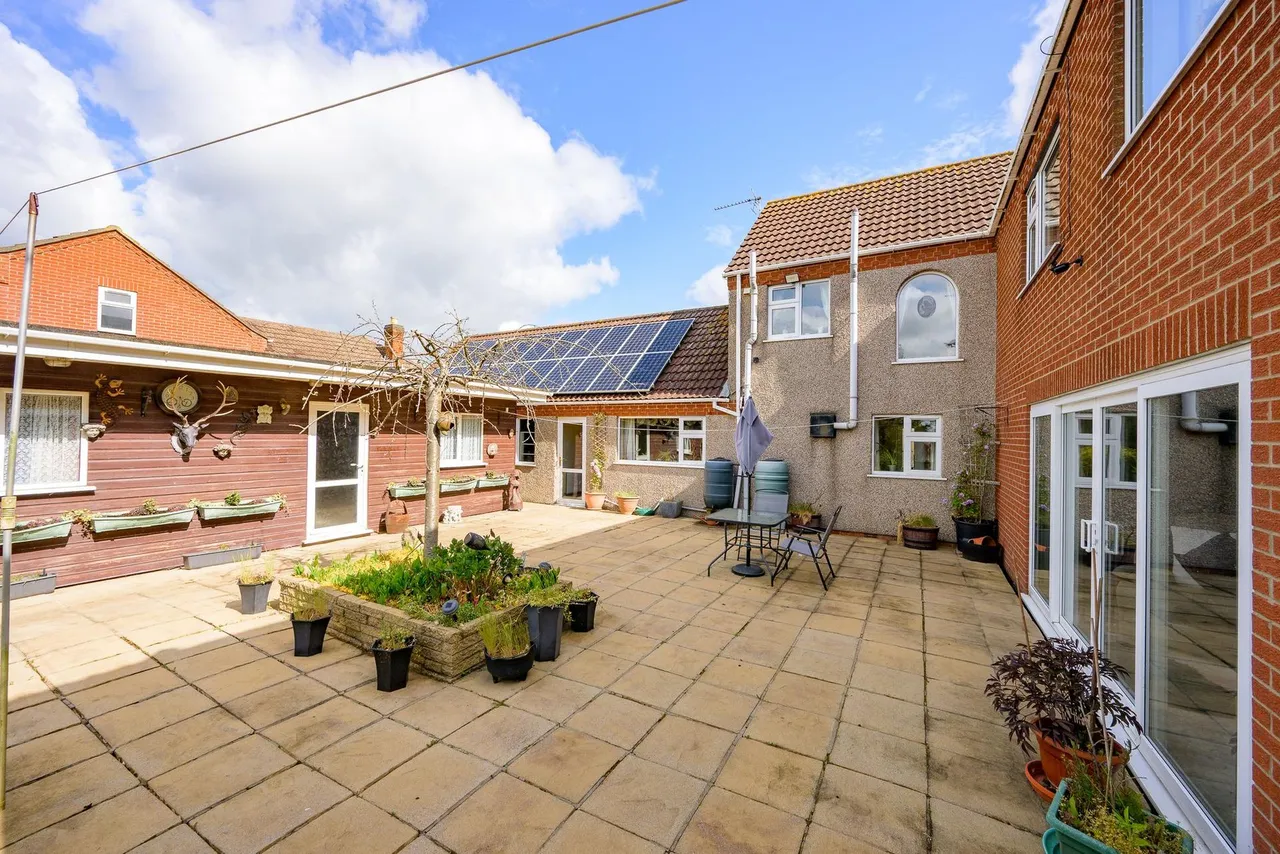Skegness Road, Ingoldmells, PE25, photo 23
