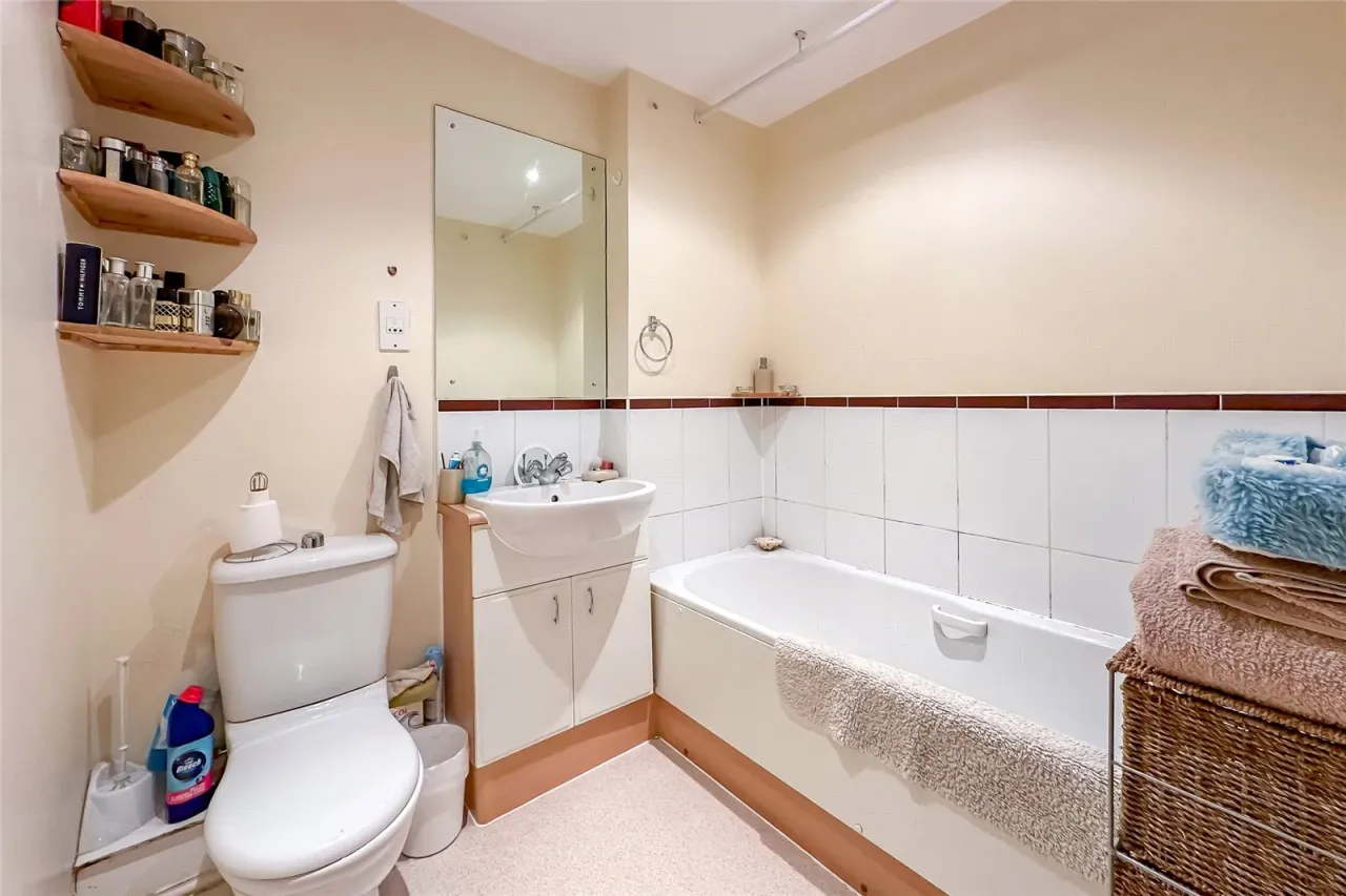 Clarkson Court, Hatfield, AL10, photo 6