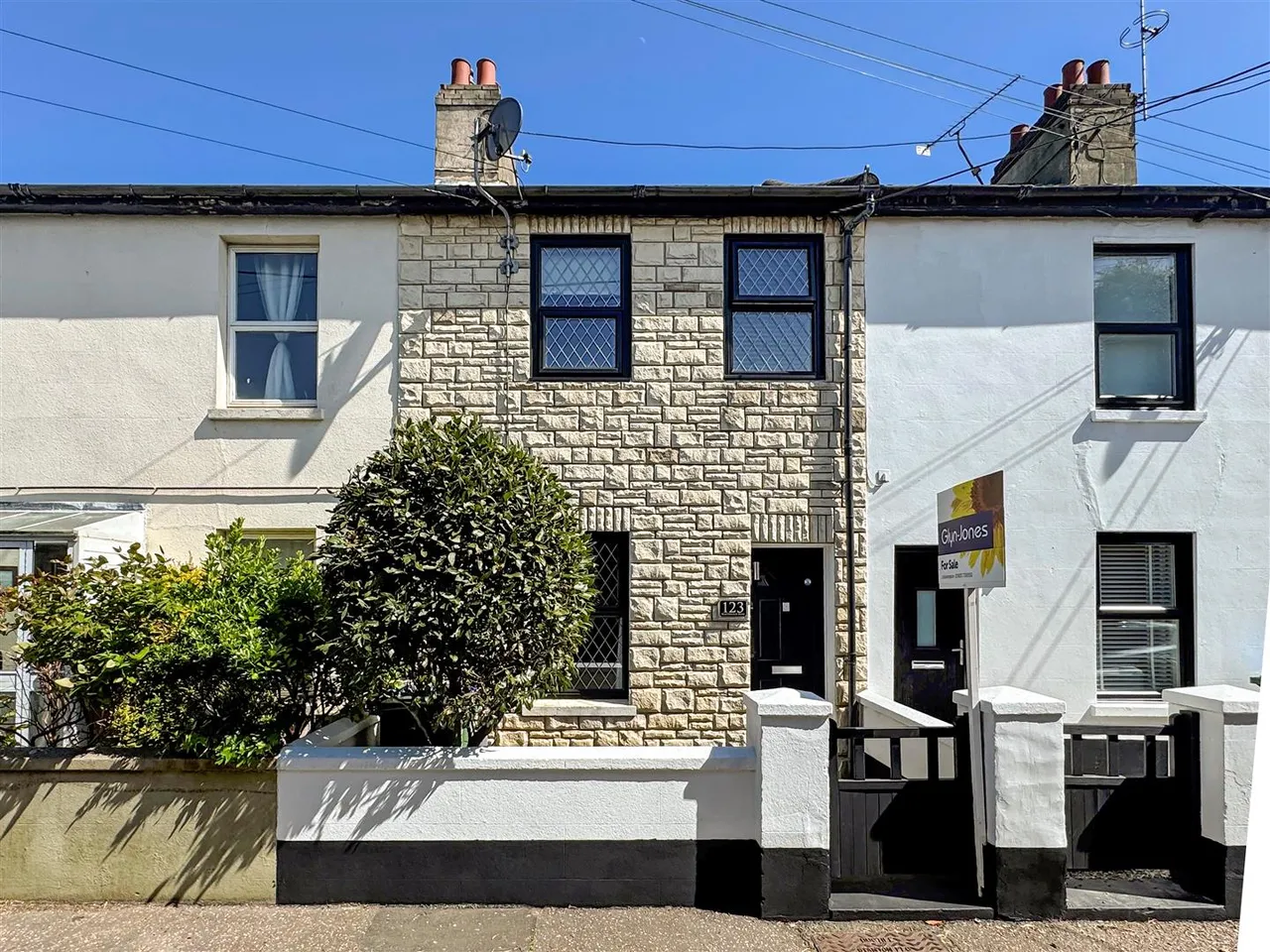 2 bed house for sale, Beaconsfield Road, Wick