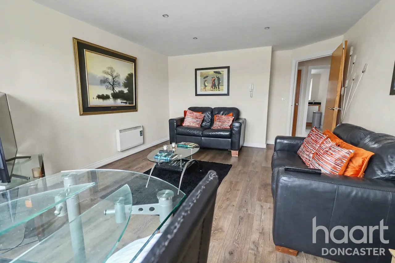 Reeves Way, Armthorpe, DN3, photo 6