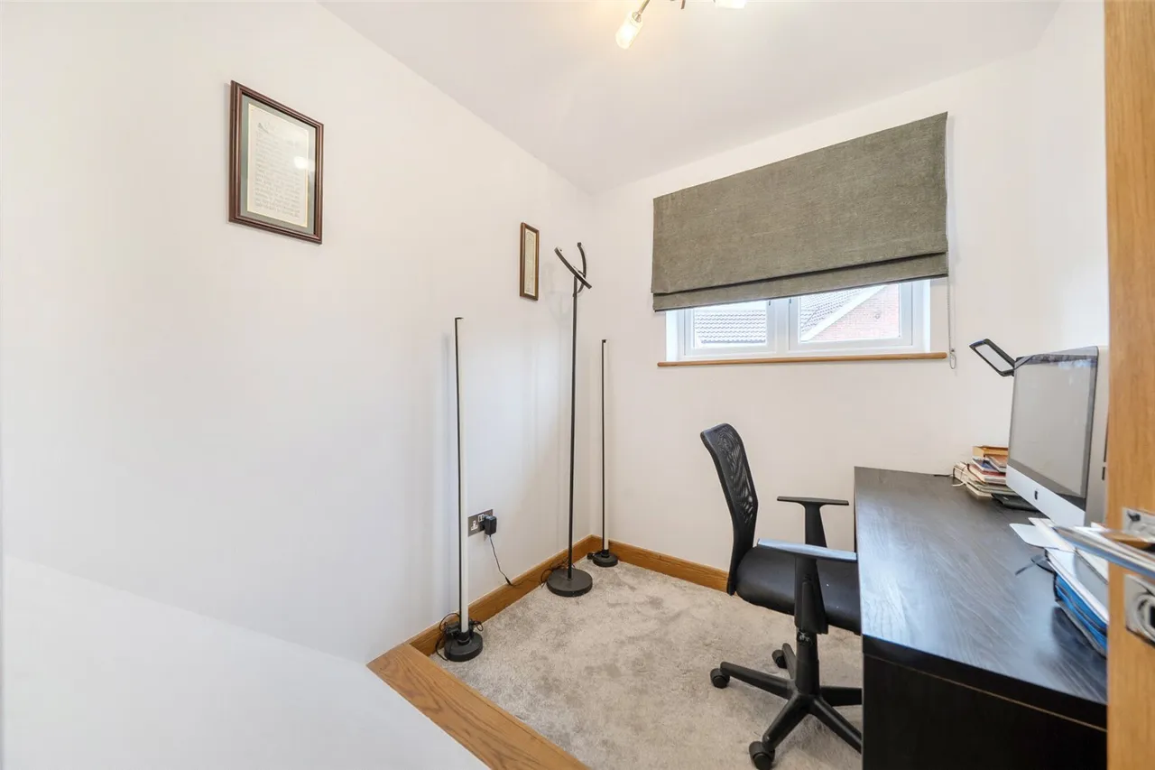 Embassy Close, Kent, ME7, photo 16