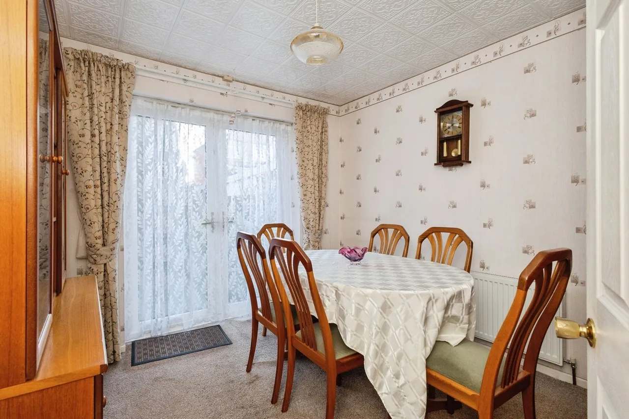 Martin Close, Denton, Manchester, Greater Manchester, M34, photo 6