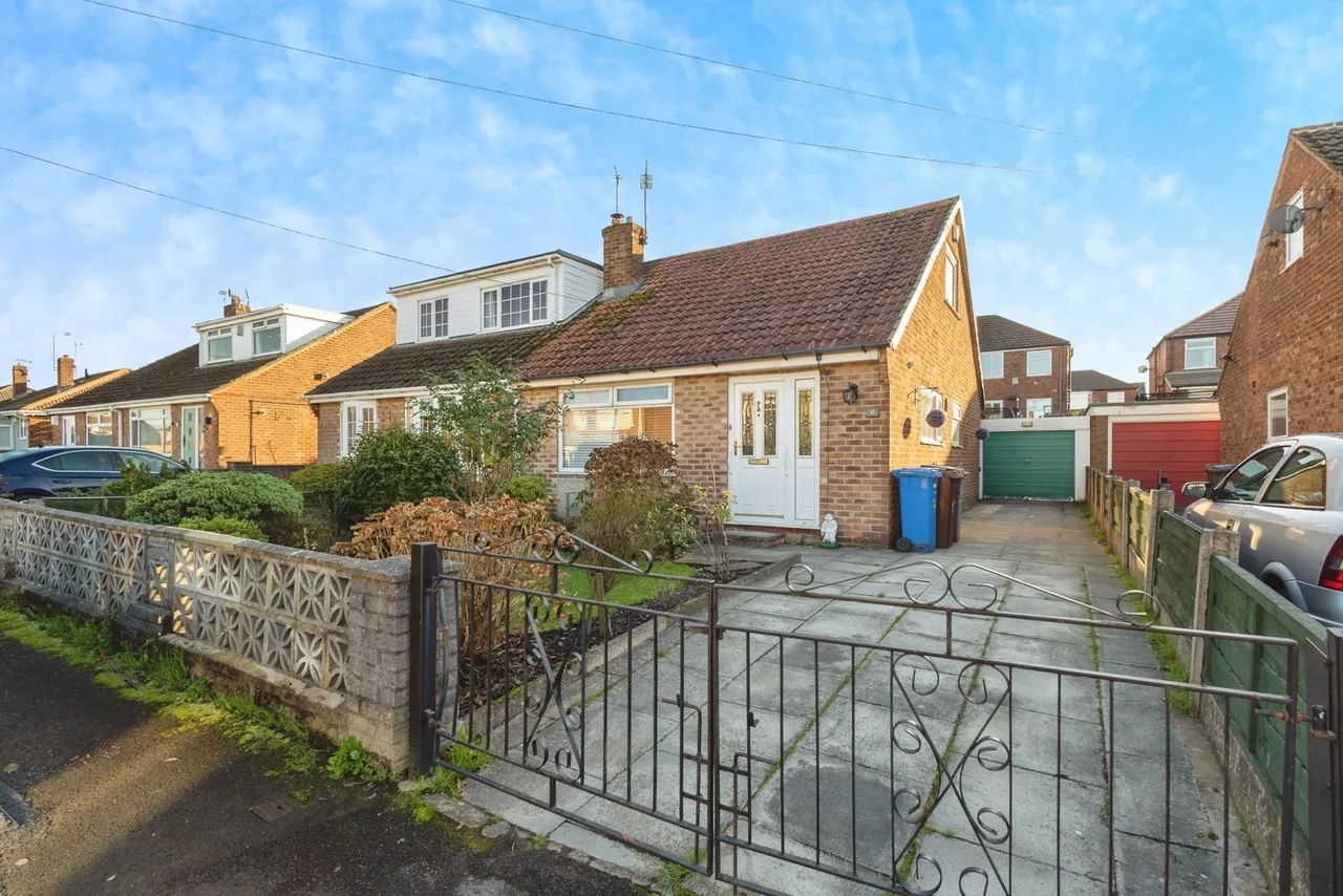 Martin Close, Denton, Manchester, Greater Manchester, M34, photo 18