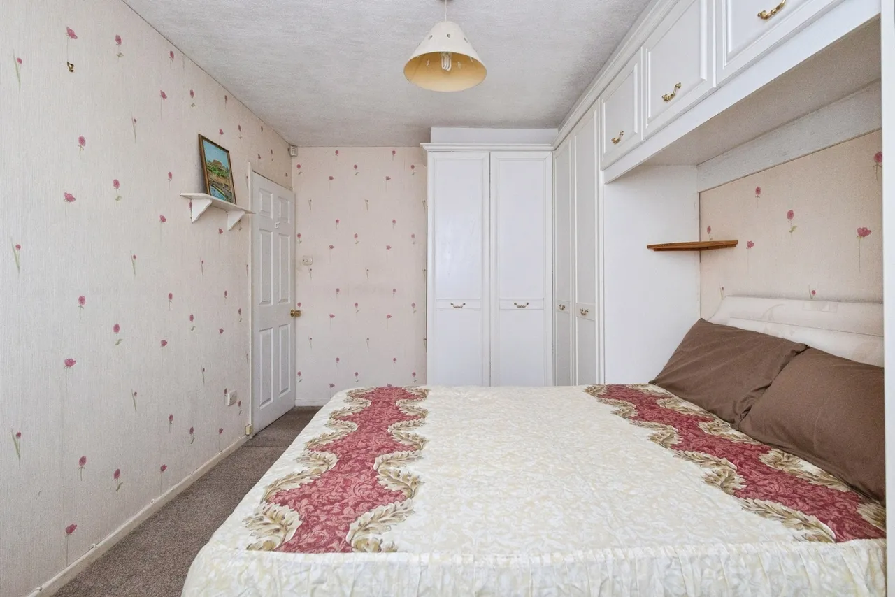 Martin Close, Denton, Manchester, Greater Manchester, M34, photo 9