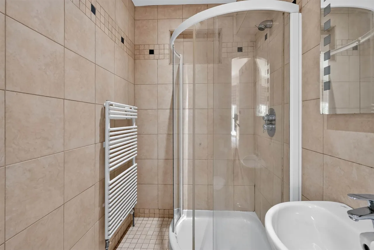 Wandsworth Drive, Belfast, BT4, photo 36