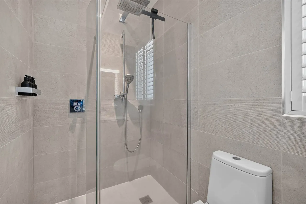 Wandsworth Drive, Belfast, BT4, photo 42