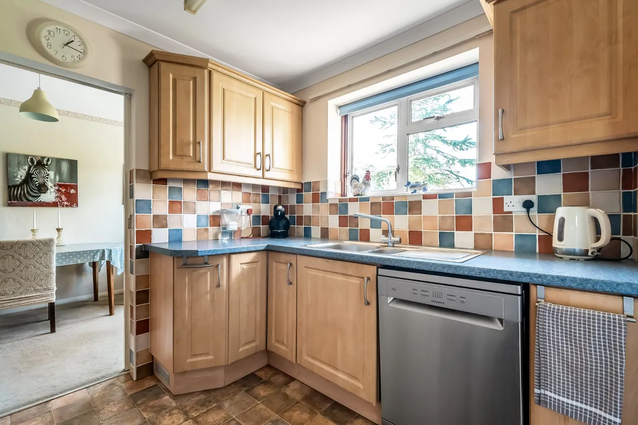 Charlock Way, Burpham, GU1, photo 5