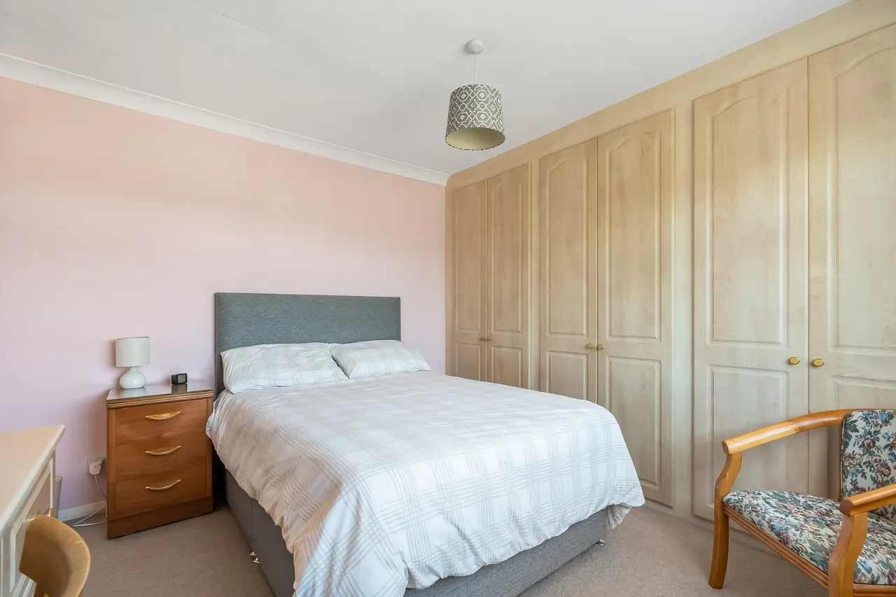 Charlock Way, Burpham, GU1, photo 17