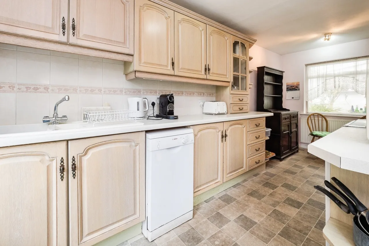 Mount Pleasant Road, Chigwell, IG7, photo 6