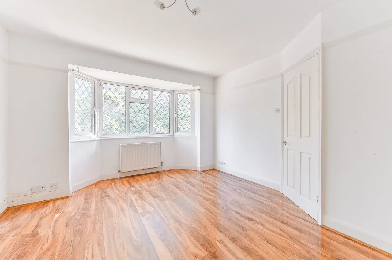 20 Cromwell Road, Worcester Park, photo 6