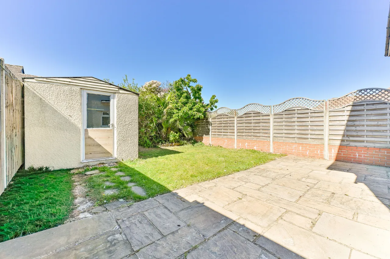 20 Cromwell Road, Worcester Park, photo 8