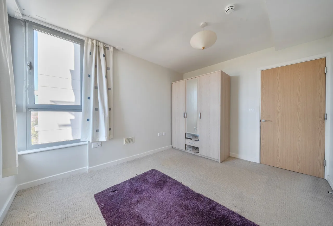 Exon Apartments, Mercury Gardens, RM1 3HF, photo 8