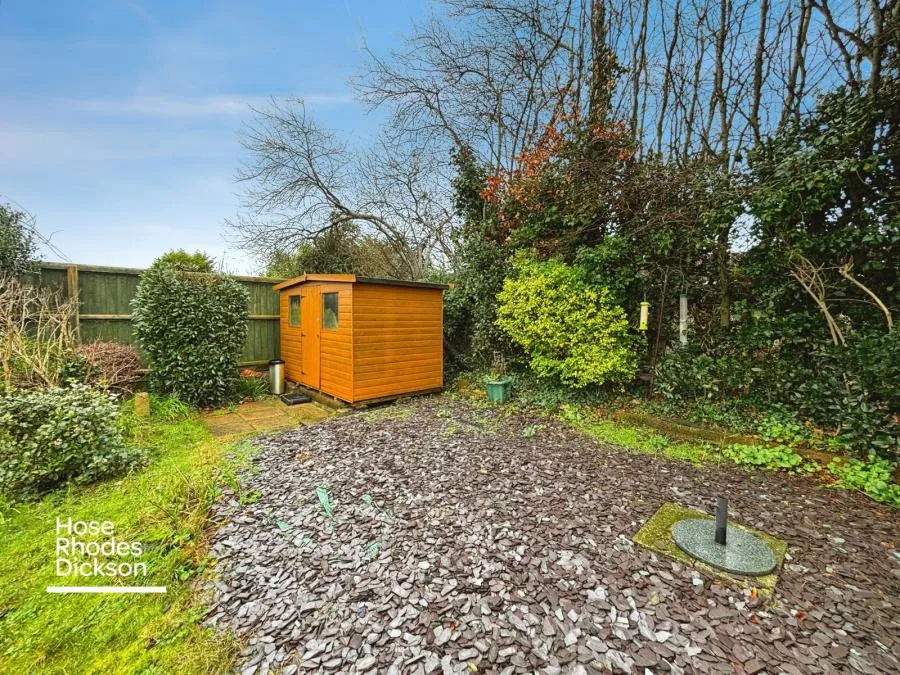 Heath Gardens, Sandown, PO36, photo 12