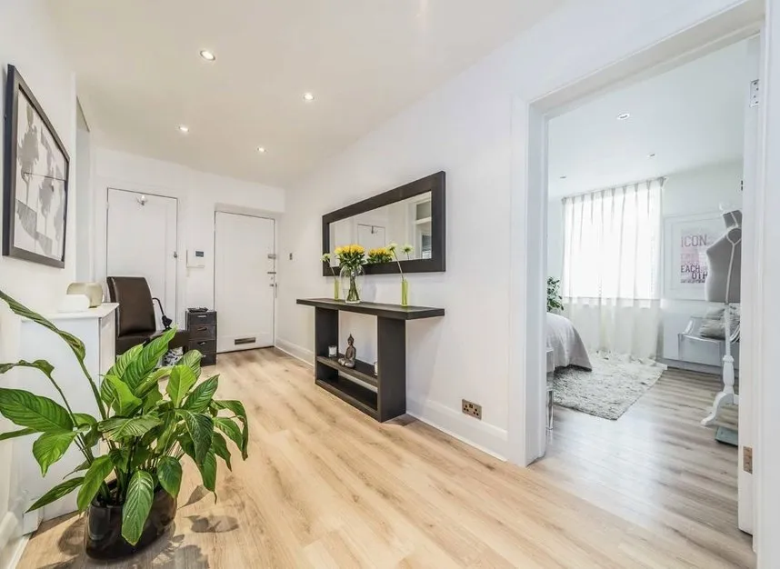 Richmond Hill Court, Richmond, TW10, photo 4