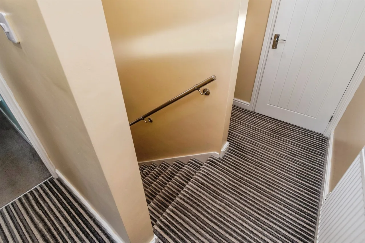 Glencoe Drive, Cannock, WS11, photo 11