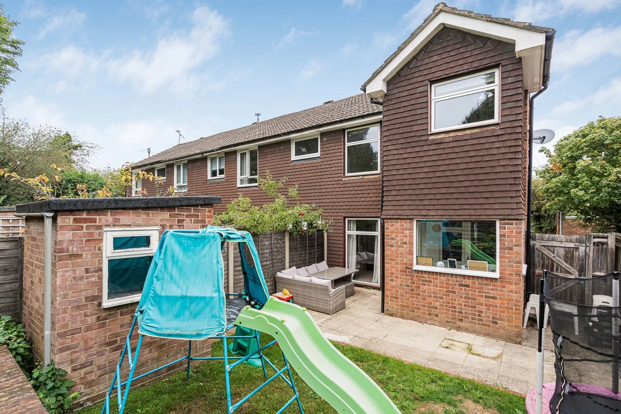 Arthur Close, Farnham, GU9, photo 11