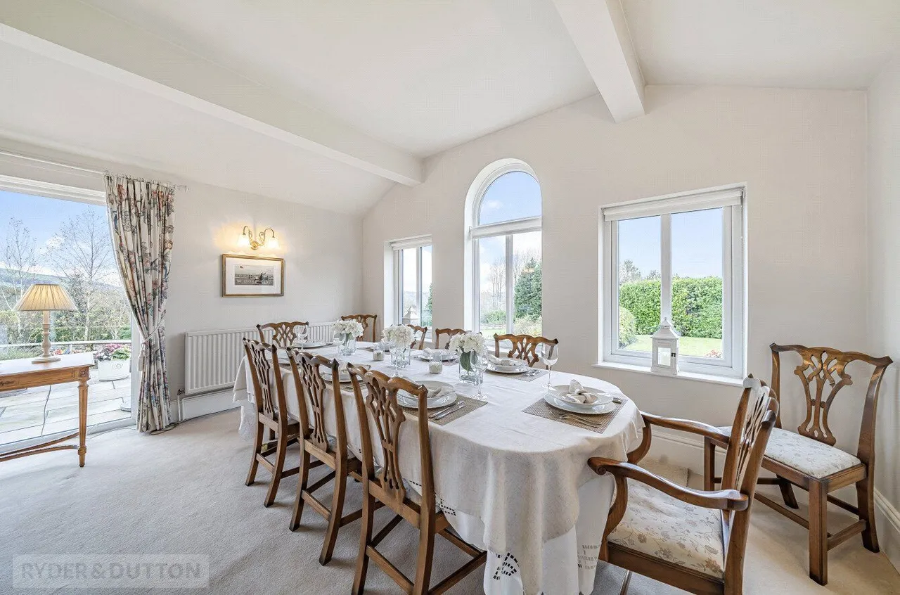 Long Lane, Glossop, SK13, photo 9