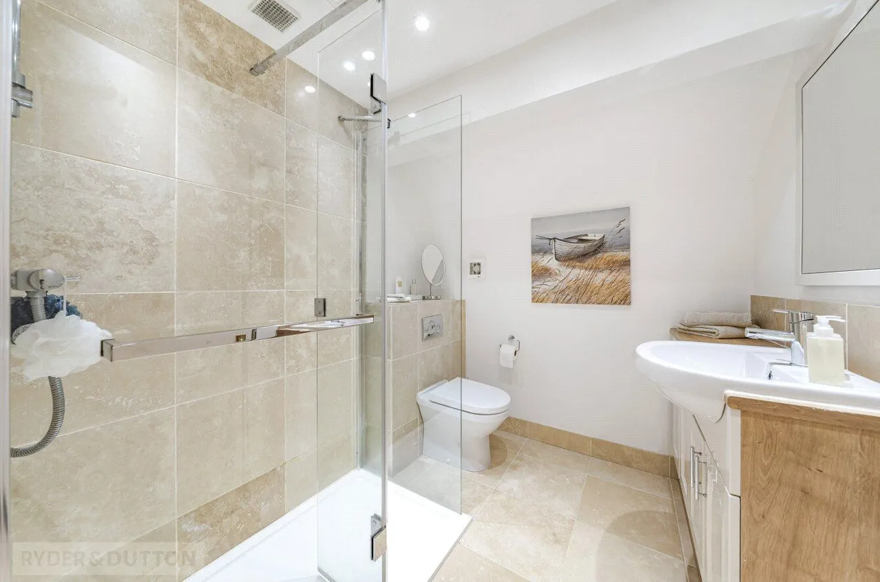 Long Lane, Glossop, SK13, photo 22
