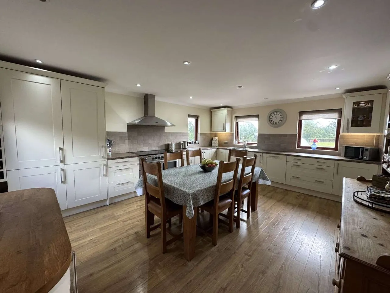 Eglwyswrw, Near Newport, Pembrokeshire, SA41 3TD, photo 9