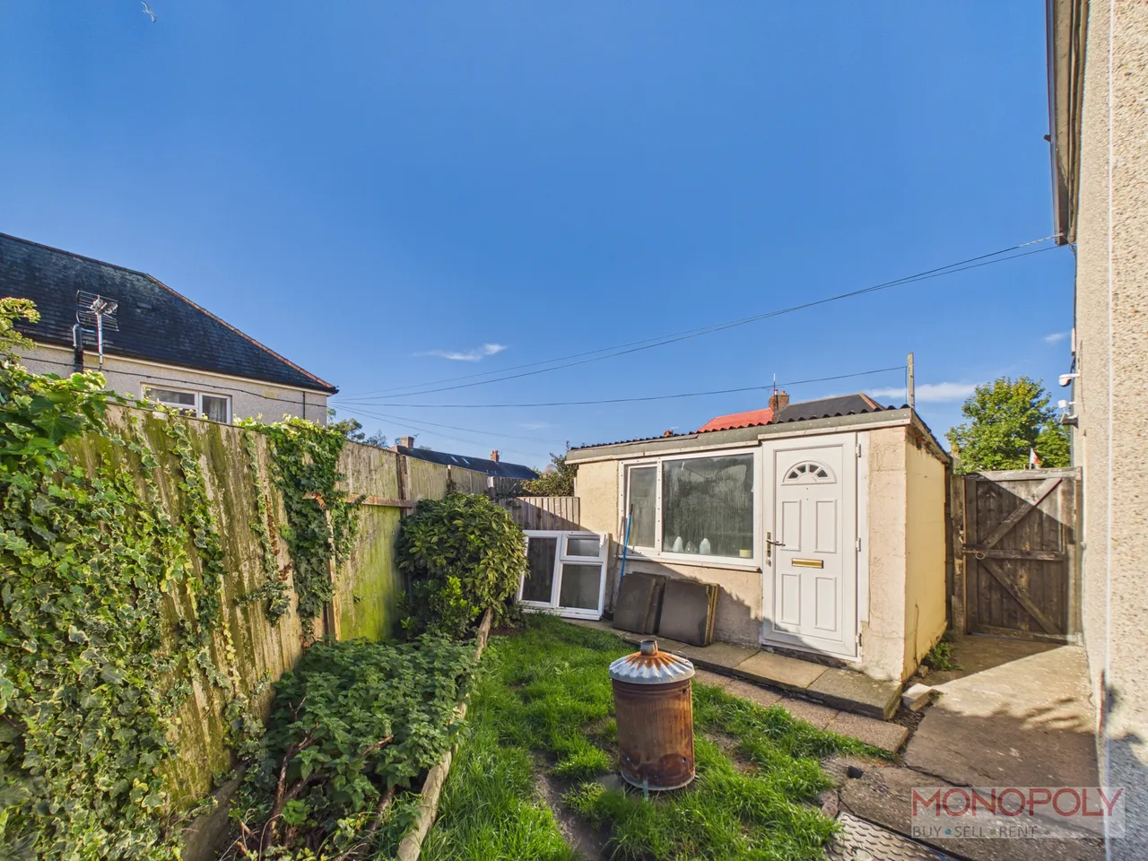 Fourth Avenue, Llay, LL12, photo 21