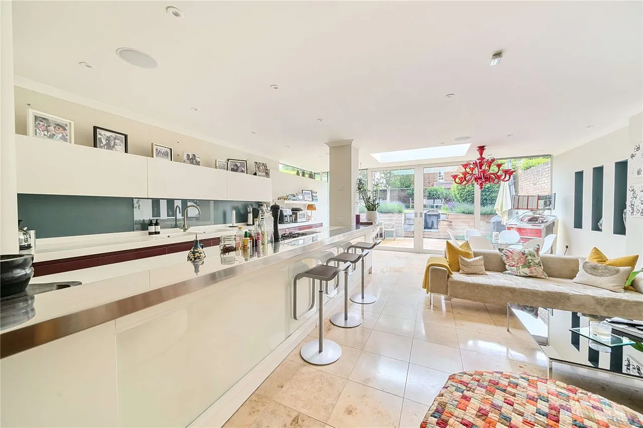 Claremont Road, Windsor, Berkshire, SL4 3AX, photo 10