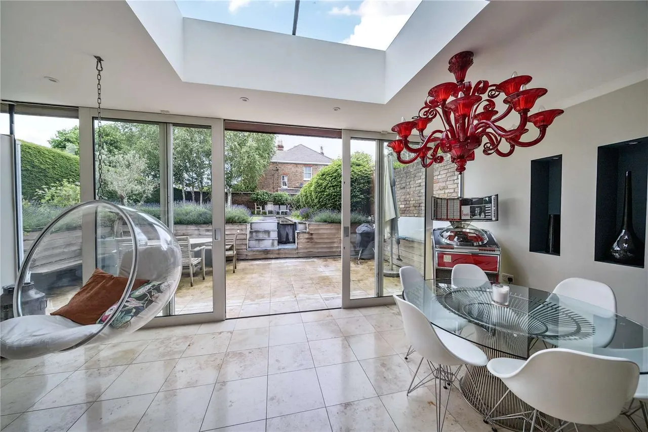 Claremont Road, Windsor, Berkshire, SL4 3AX, photo 9