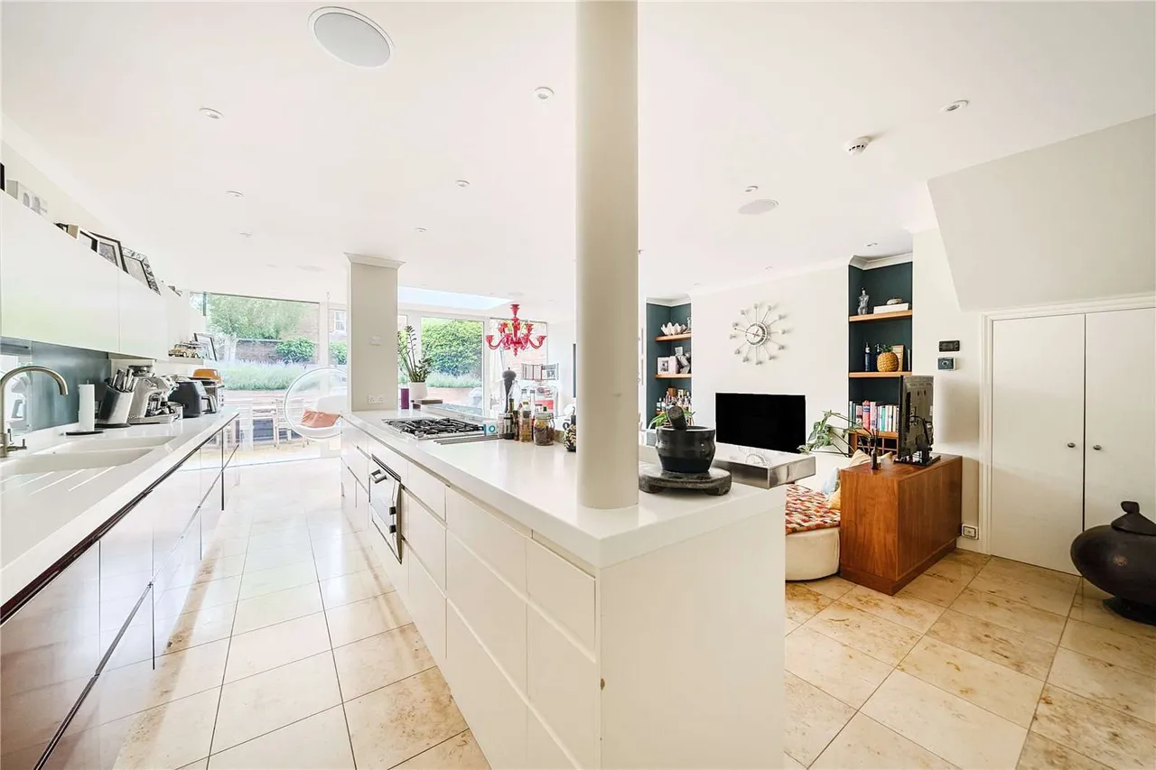 Claremont Road, Windsor, Berkshire, SL4 3AX, photo 7