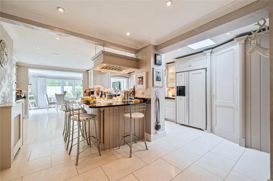 Matthews Chase, Binfield, RG42, photo 6