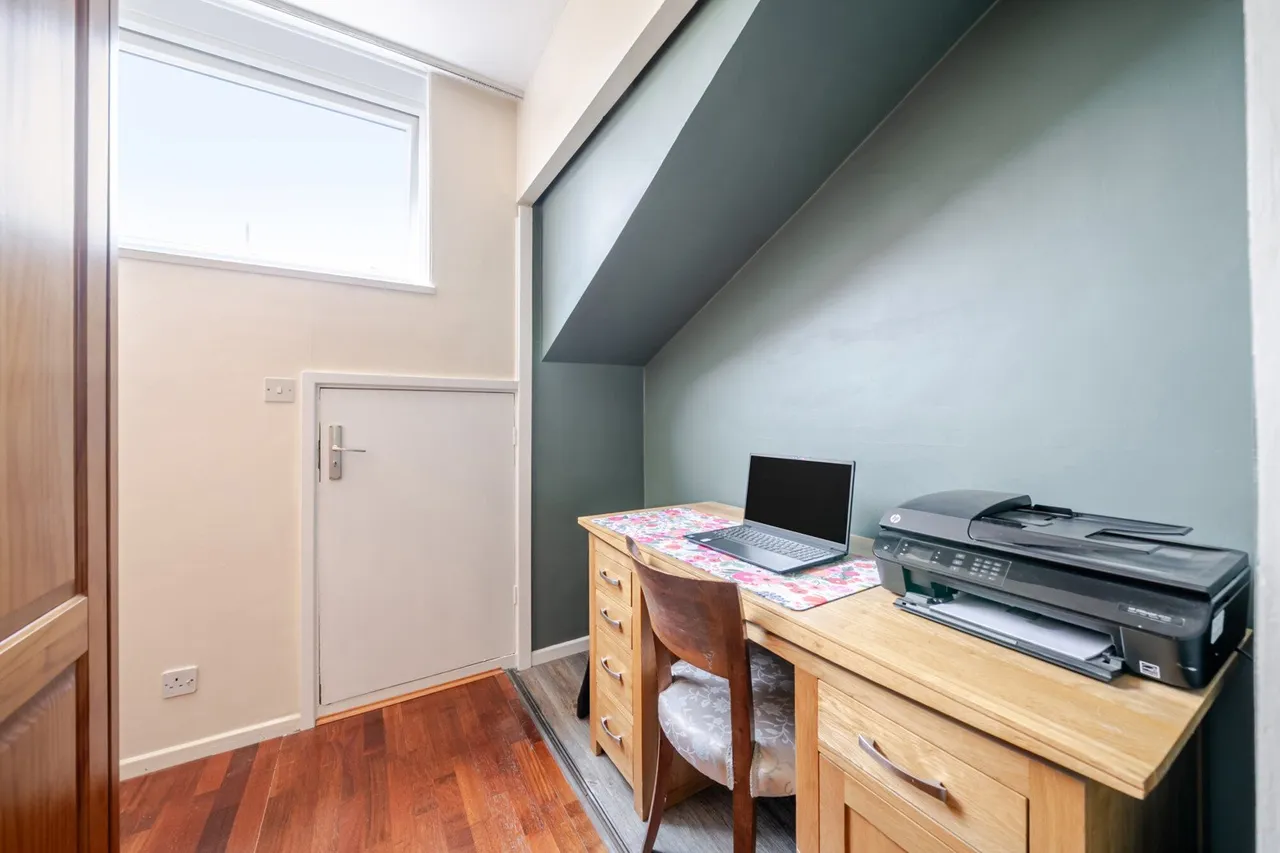 Norlands Crescent, BR7, photo 13