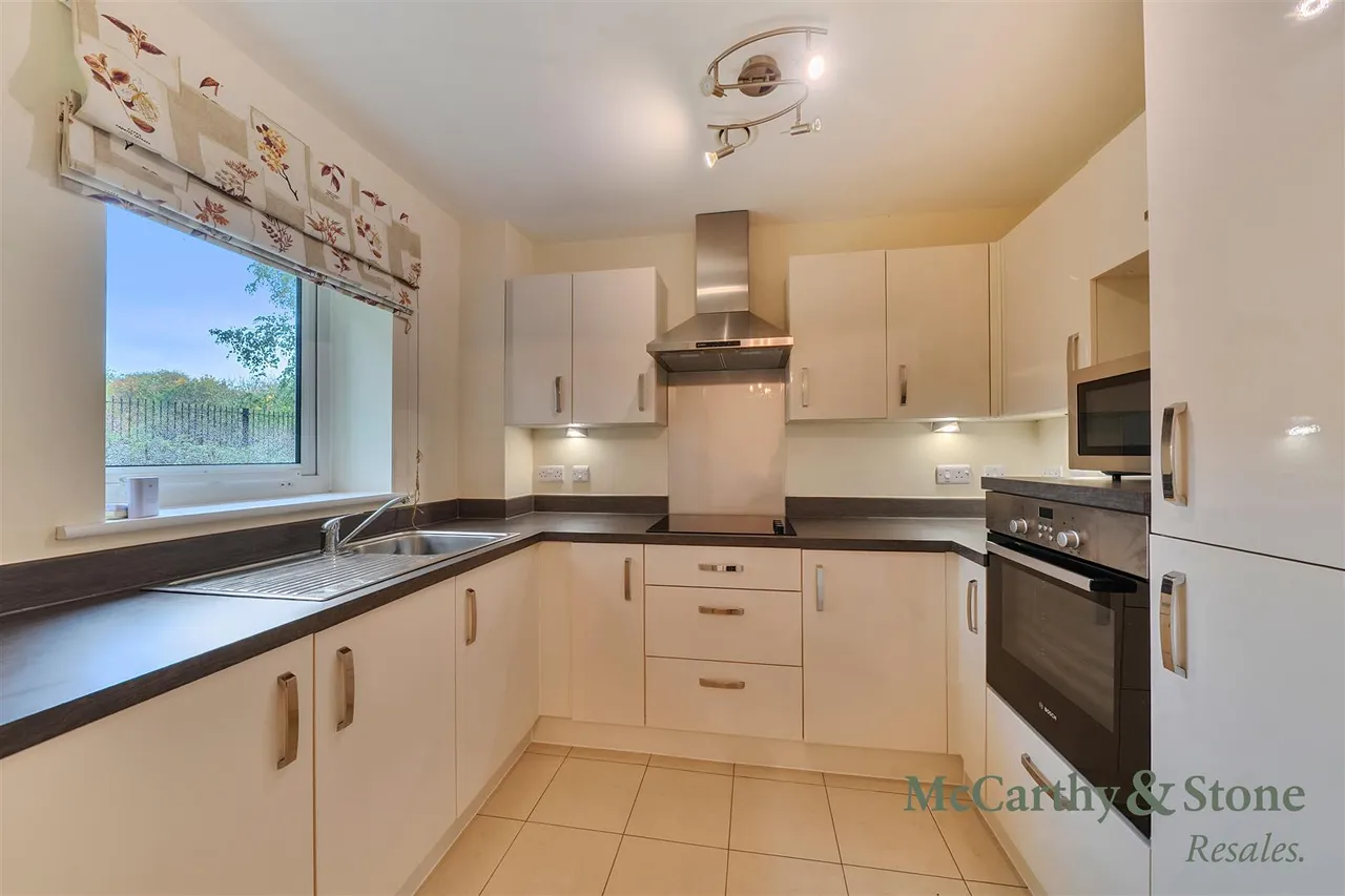 Recreation Road, Bromsgrove, B61, photo 7