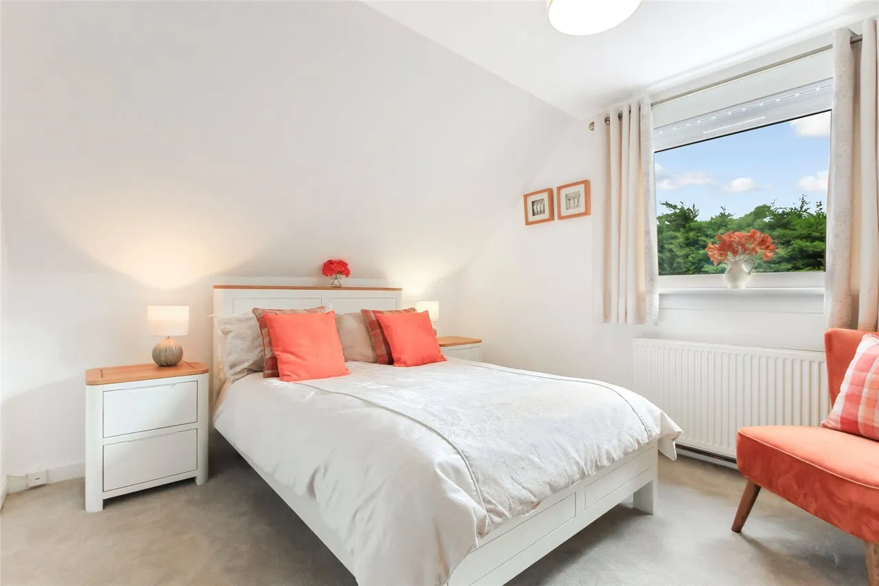 Fairford Drive, Cumbernauld, Glasgow, North Lanarkshire, G67, photo 21
