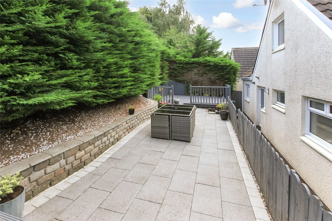 Fairford Drive, Cumbernauld, Glasgow, North Lanarkshire, G67, photo 23