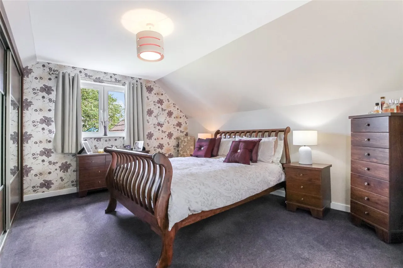 Fairford Drive, Cumbernauld, Glasgow, North Lanarkshire, G67, photo 11