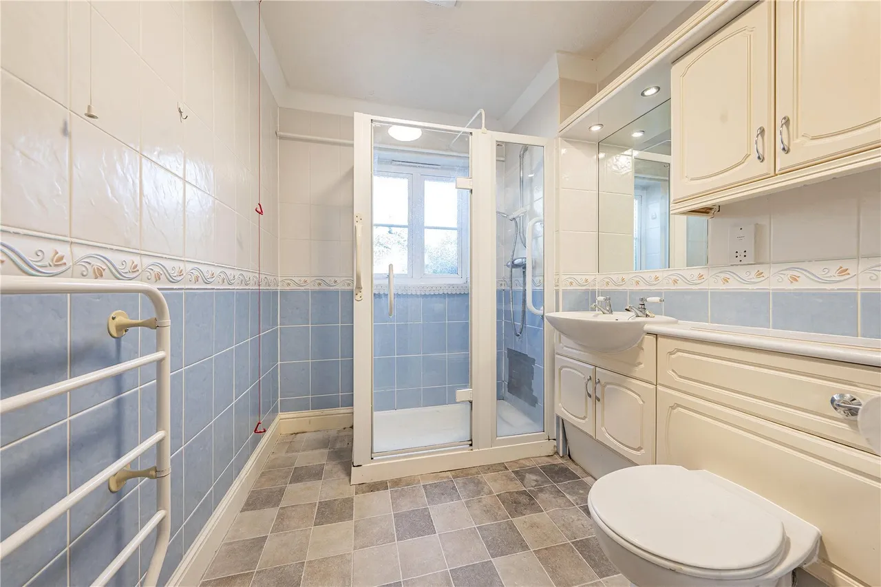 London Road, Isleworth, TW7, photo 8