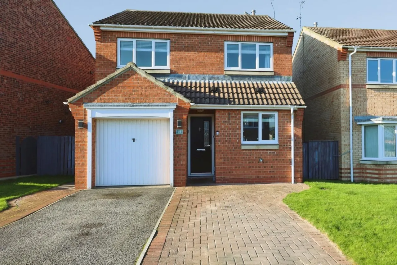 3 bed house for sale, Abbots Green, Willington, DL15