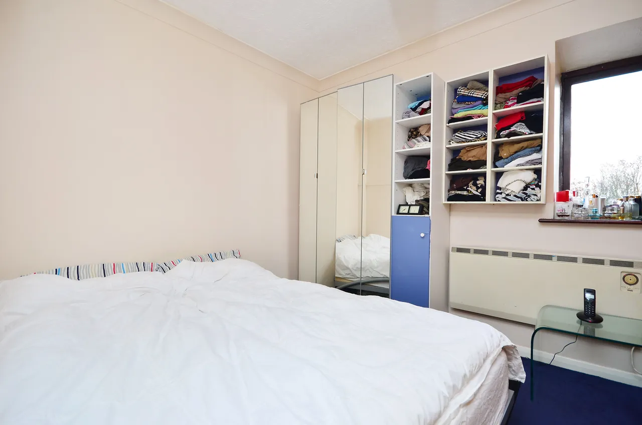 11 Linwood Close, London, photo 5