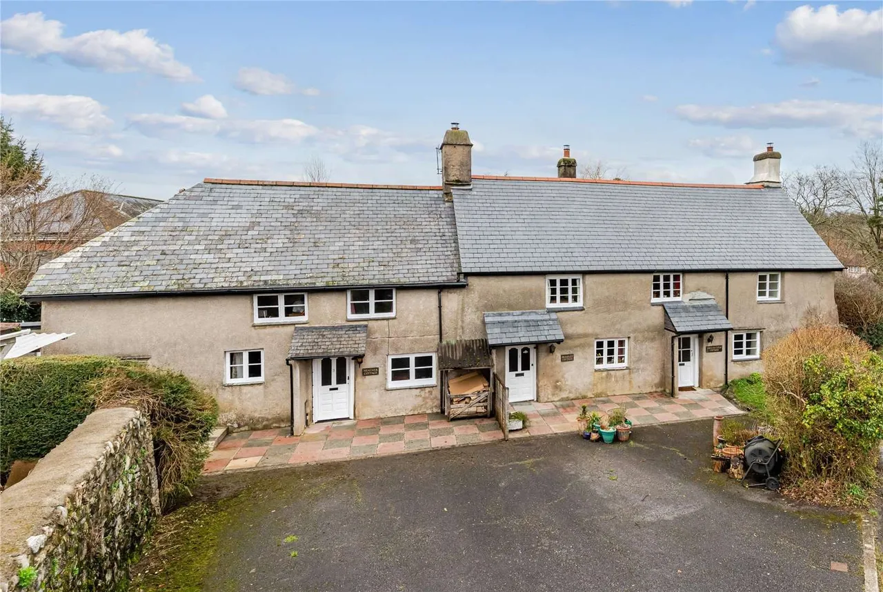8 bed house for sale — Dartington, Totnes, Devon, TQ9 6HL