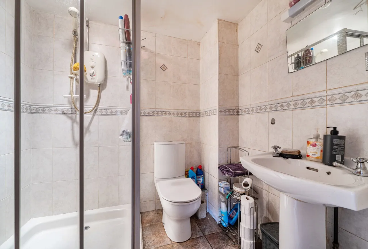 Bridge Street, Stroud, GL5 3ES, photo 18